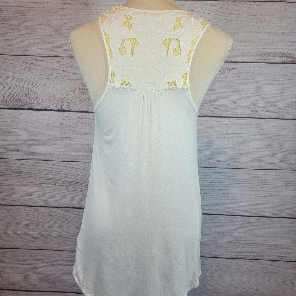 𝅺ANTHROPOLOGIE Akemi + Kin Lace Tank Top Cami Yellow White Size Small - Picture 5 of 8